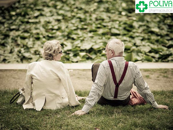 Giải đáp những đồn đoán chuyện yêu tuổi xế chiều