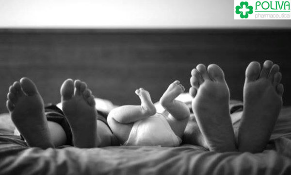 Hạnh phúc cũng đến khi gia đình đón thêm thành viên mới nhỏ bé.