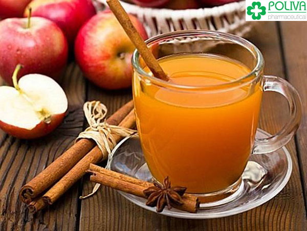 Cốc giấm táo chua ngọt yêu thương