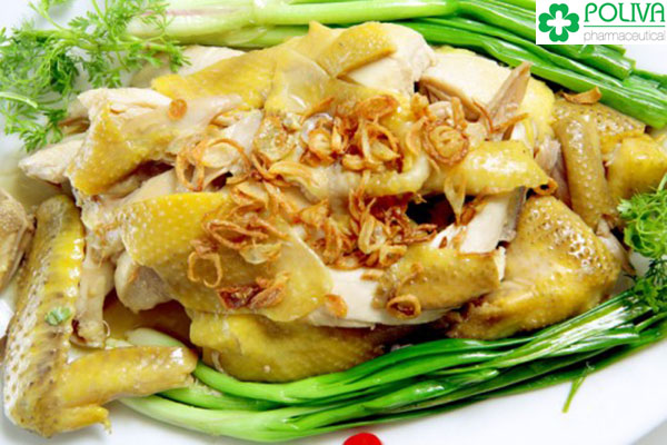 Gà hấp rất tốt cho sinh lý nữ.