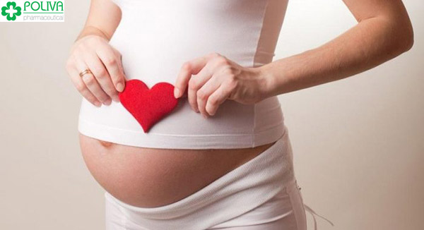 Khi mang thai có lúc huyết trắng cũng có màu vàng