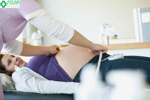 Thường xuyên khám thai giúp mẹ biết được tình trạng sức khỏe của con