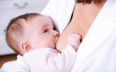 Bí kíp để sữa mẹ đặc sánh, thơm mát – nguồn dinh dưỡng thiết yếu của bé