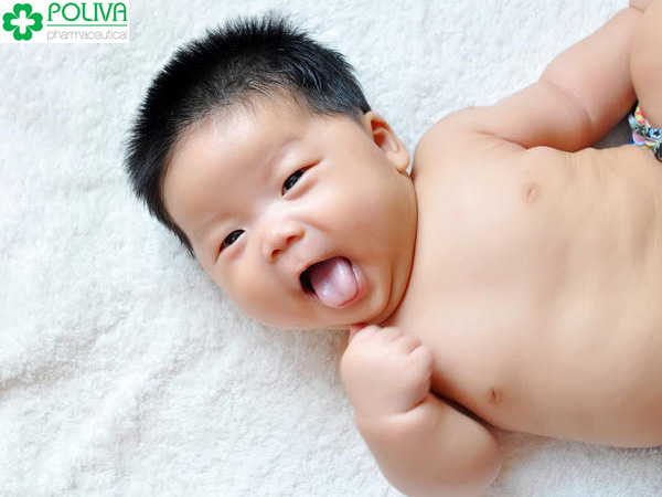 Tưa lưỡi ở trẻ sơ sinh do nấm, virus gây ra.