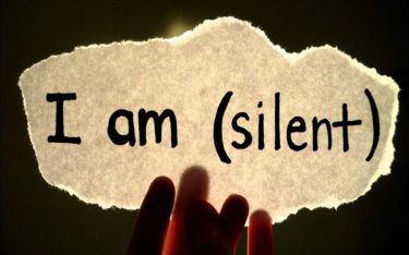 Ý nghĩa của sự im lặng – Tại sao nói im lặng là vàng?