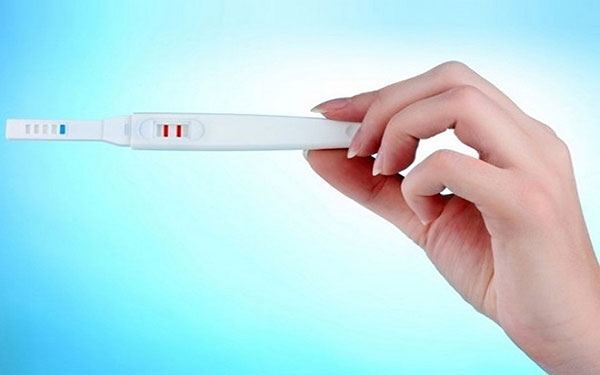 Dùng que thử thai sau bao nhiêu ngày quan hệ cho kết quả chính xác?