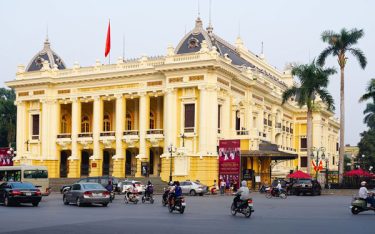Tham quan nhà hát Lớn Hà Nội – Công trình kiến trúc ấn tượng