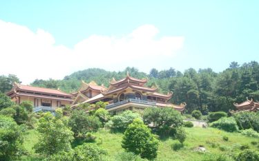 Cẩm nang du lịch Thiền viện Trúc Lâm Tây Thiên đầy đủ nhất