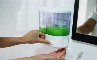 Bình nước rửa tay bằng nhựa giá rẻ và đa dạng kiểu dáng
