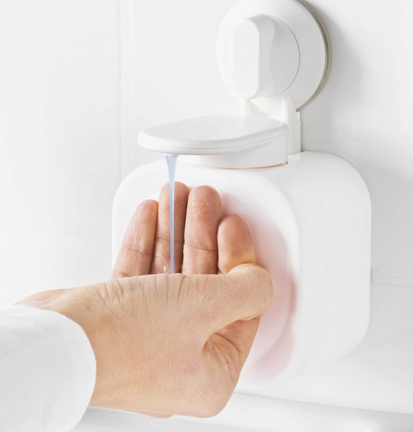 Bình đựng nước rửa tay gắn tường tiện lợi, tiết kiệm diện tích
