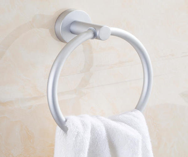 Poliva cung cấp vòng treo khăn tắm chất lượng cao