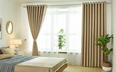 Vì sao các khách sạn cao cấp ưu tiên sử dụng rèm cửa hai lớp?