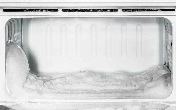 Tủ lạnh mini có hiện tượng đóng tuyết