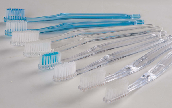 Poliva cung cấp các loại bàn chải đánh răng khách sạn uy tín