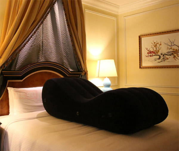 Ghế tình yêu là “Quân cờ vàng” tăng doanh thu khách sạn: