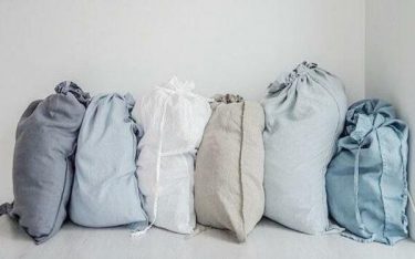 Tiêu chí chọn lựa nhà cung cấp túi đựng đồ giặt ủi khách sạn