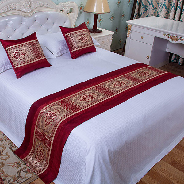 Tông màu nổi bật của tấm trang trí giường khách sạn được rất nhiều khách sạn yêu thích