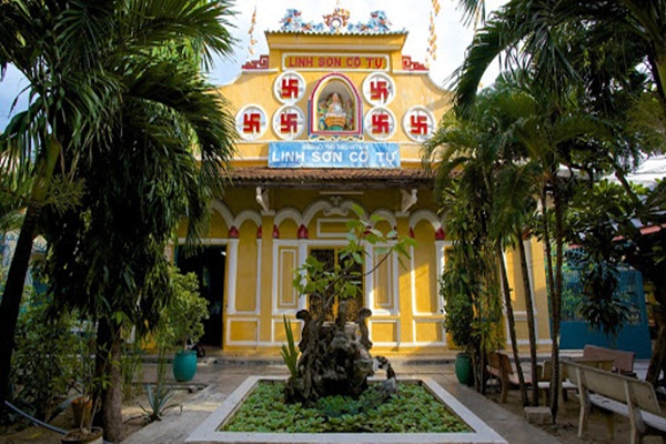Linh Sơn Cổ Tự-ngôi chùa cổ bậc nhất không thể bỏ qua ở Vũng Tàu