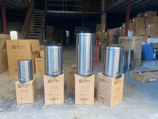 Sọt rác inox tròn đạp chân sẵn tại kho