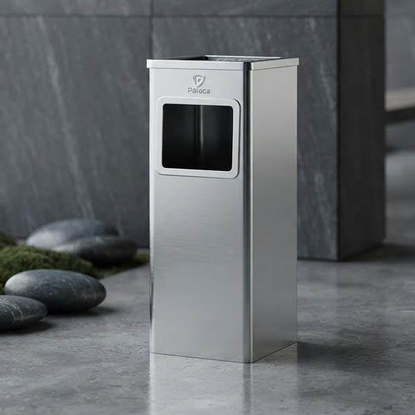Thùng rác vuông được làm từ inox cao cấp, sáng bóng, đẹp mắt