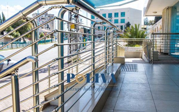 Làm vật liệu xây dựng