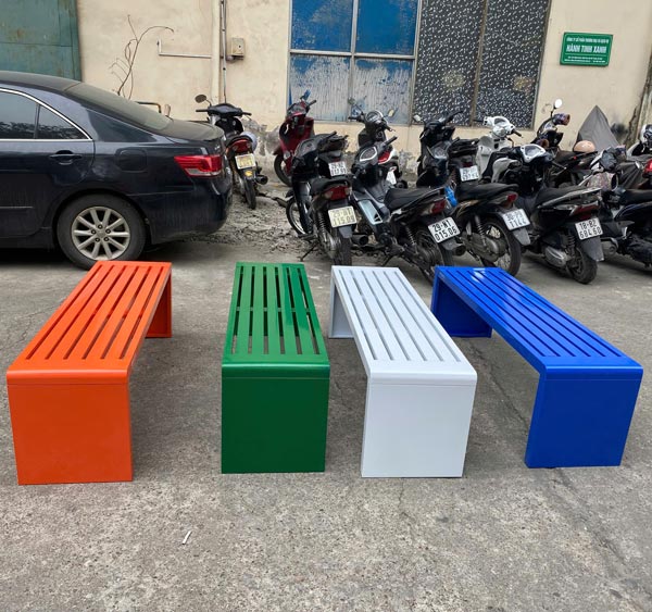 Poliva chuyên cung cấp các loại ghế công viên đa dạng màu săc, mẫu mã với giá tốt