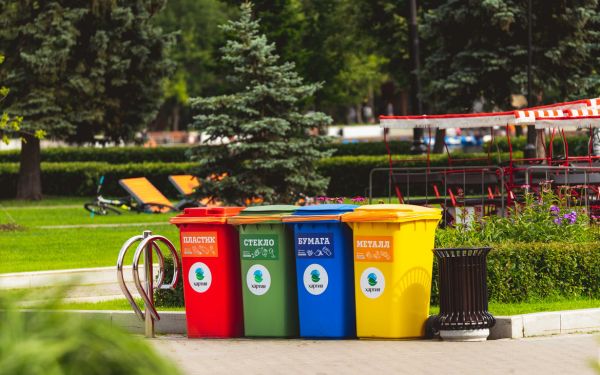 Nhựa HDPE cứng, chịu lực tốt