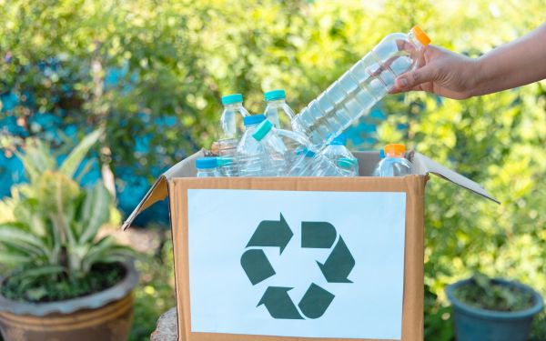 Tái chế giúp bảo vệ môi trường 