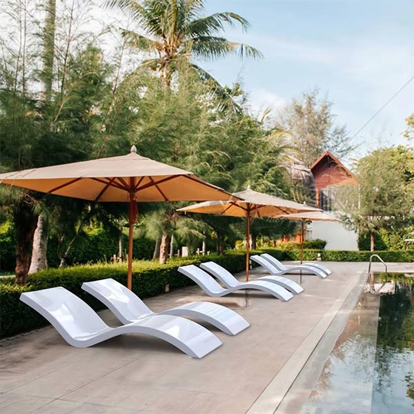 Ghế hồ bơi bằng nhựa Composite