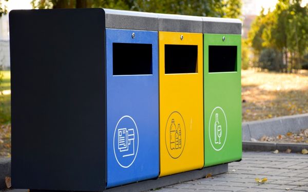 Nên mua thùng rác phân loại mấy ngắn?