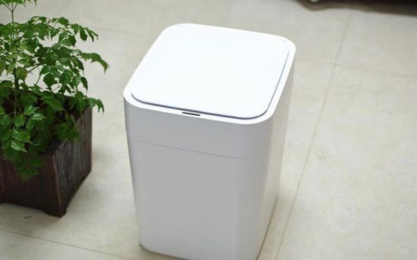 Hình ảnh  thùng rác cảm ứng