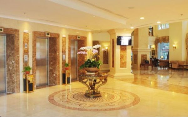 thùng rác cao cấp sảnh khách sạn