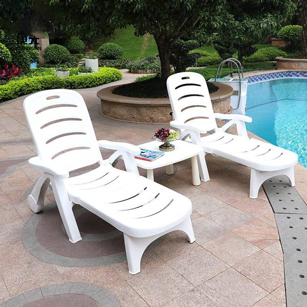 bàn hồ bơi bằng nhựa