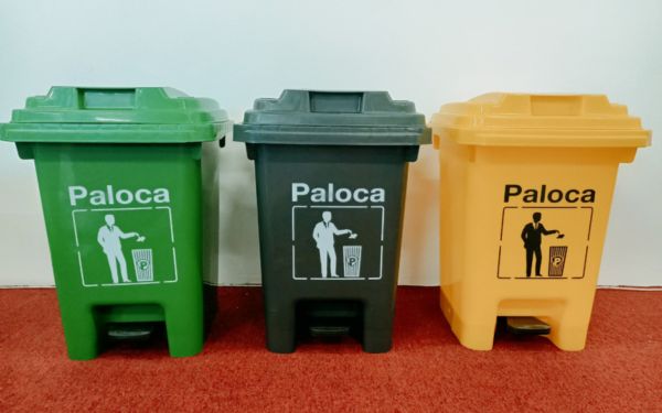 thùng rác cho nhà bếp