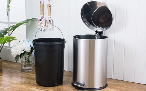 Thùng rác nắp đậy - Thùng rác inox đạp chân 