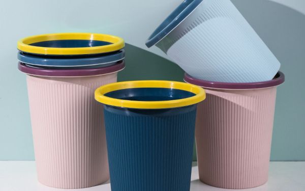 thùng rác nhựa văn phòng