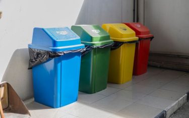 Top các mẫu thùng rác tòa nhà đẹp, bền và giá tốt hiện nay