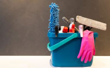 7+ dụng cụ làm sạch nhà tắm gia đình cần có