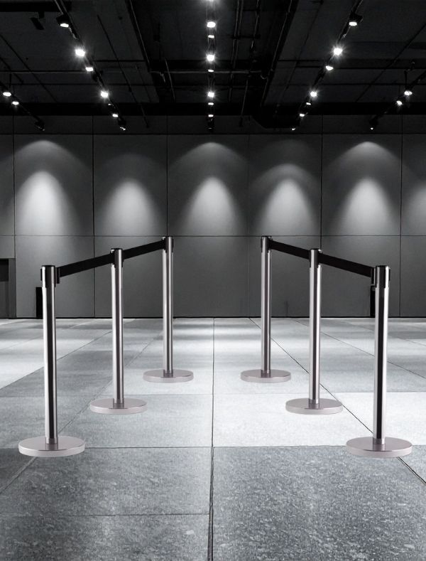 Cột chắn inox dây đen của Poliva