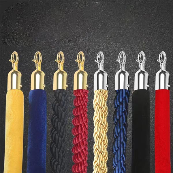 Poliva chuyên cung cấp cột chắn inox và phụ kiện cột chắn với đa dạng mẫu mã, màu sắc