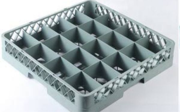 Khay rack dùng để làm gì trong khu vực bếp công nghiệp