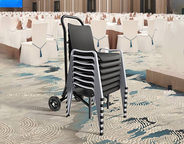 Sai lầm thường gặp khi sử dụng xe đẩy ghế nhà hàng, sự kiện