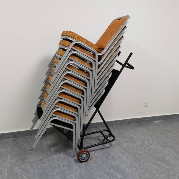 Bảo dưỡng định kì giúp nâng cao tuổi thọ sử dụng xe đẩy ghế nhà hàng