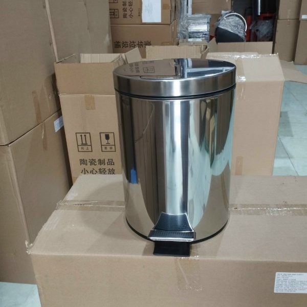 Poliva chuyên cung cấp các loại thùng rác chất lượng với giá tốt