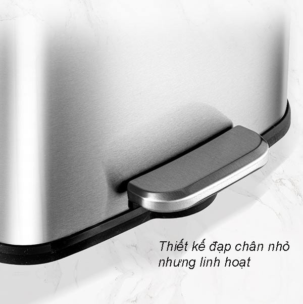 Thùng rác inox trong phòng đạp chân để mở nắp tiện dụng, an toàn vệ sinh