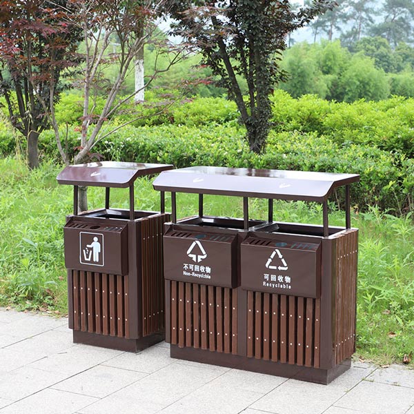 Thùng rác bằng thép có mái che sử dụng ngoài trời