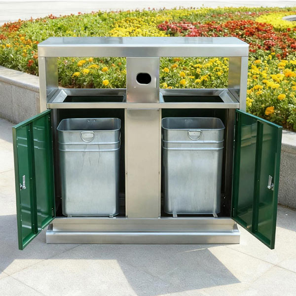 Thùng rác được trang bị 2 thùng tôn bên trong