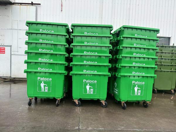 Poliva bán thùng rác 660L và phụ kiện đi kèm