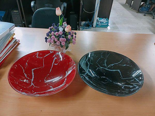 Phụ kiện khay thủy tinh của thùng rác