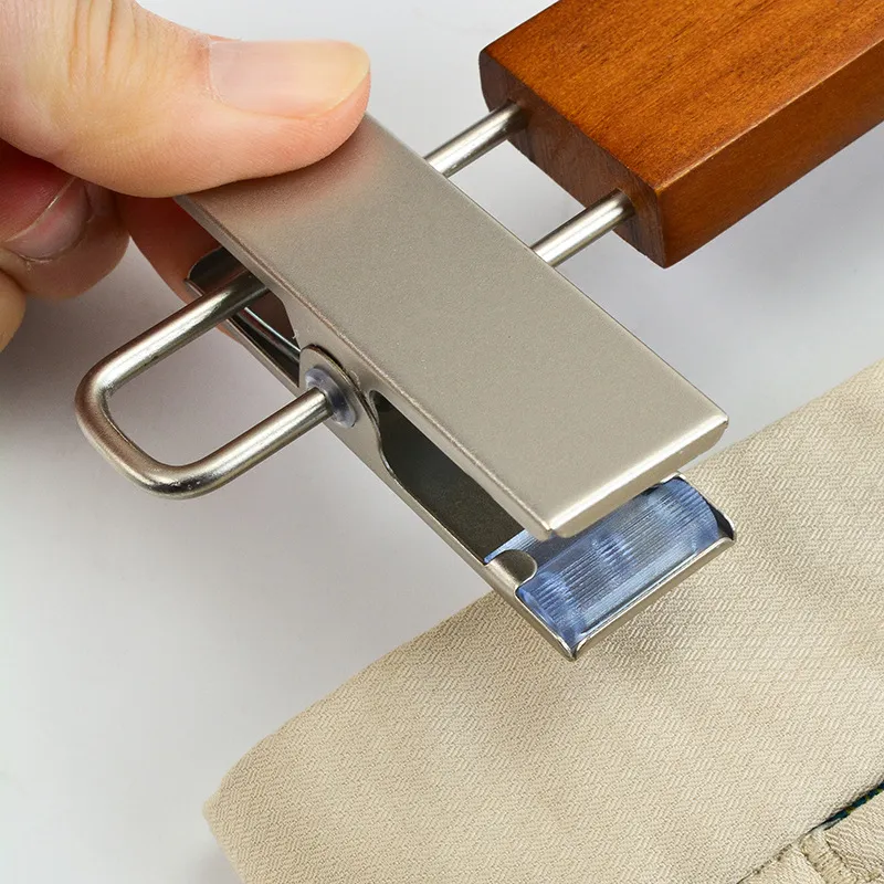 Móc quần áo có kẹp 2 bên